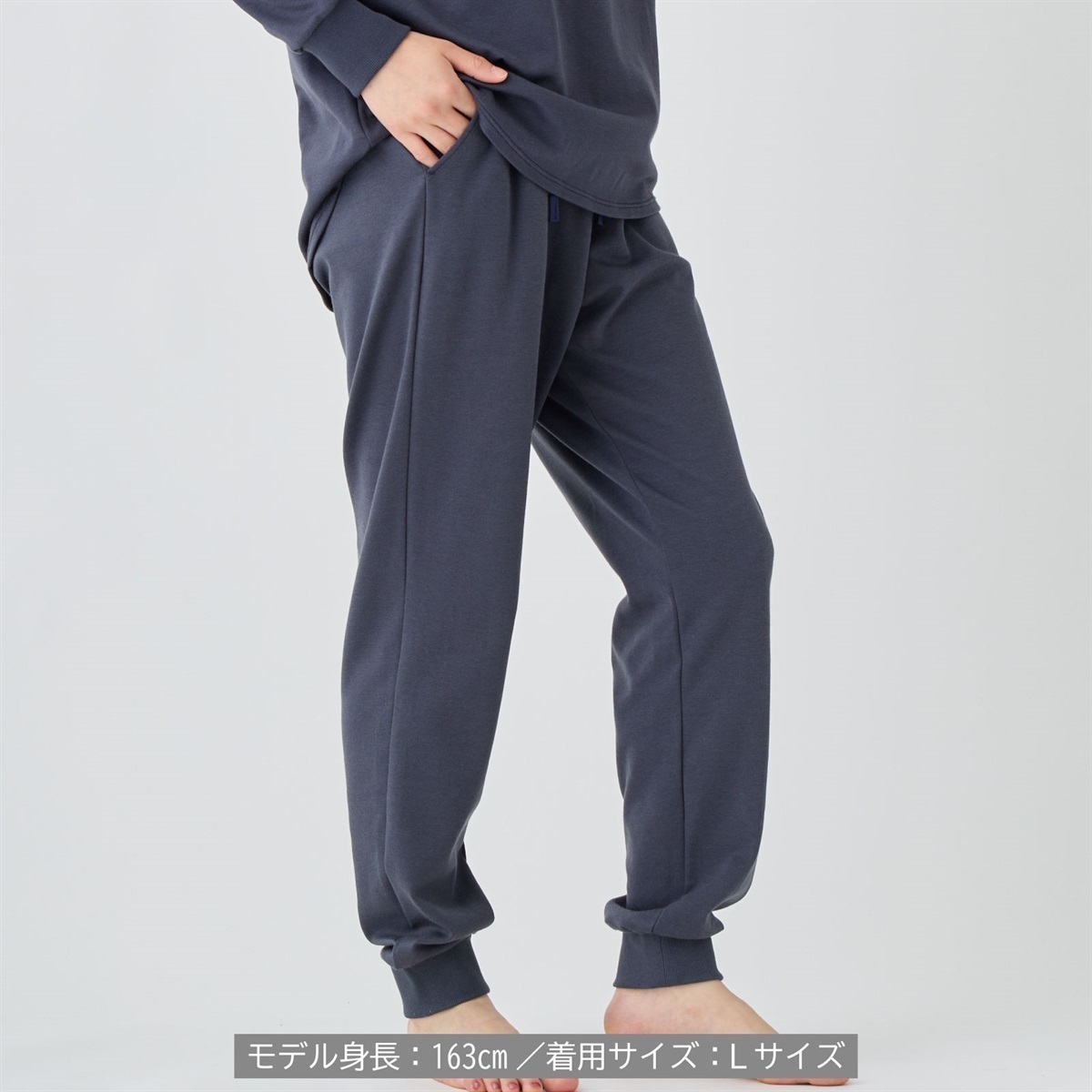 新品タグ付き★レザレクション ストレッチジョガーパンツ / ラベンダー 新品タグ付き☆レザレクション ストレッチジョガーパンツ