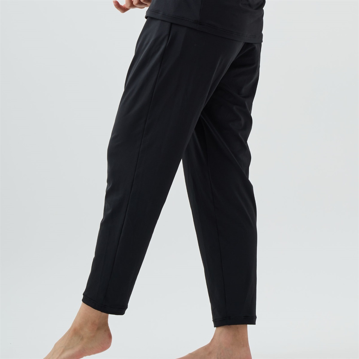 VENEX公式オンラインストア リフレッシュ 8分丈テーパードパンツ