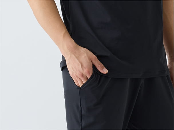 テーパードパンツにポケット追加